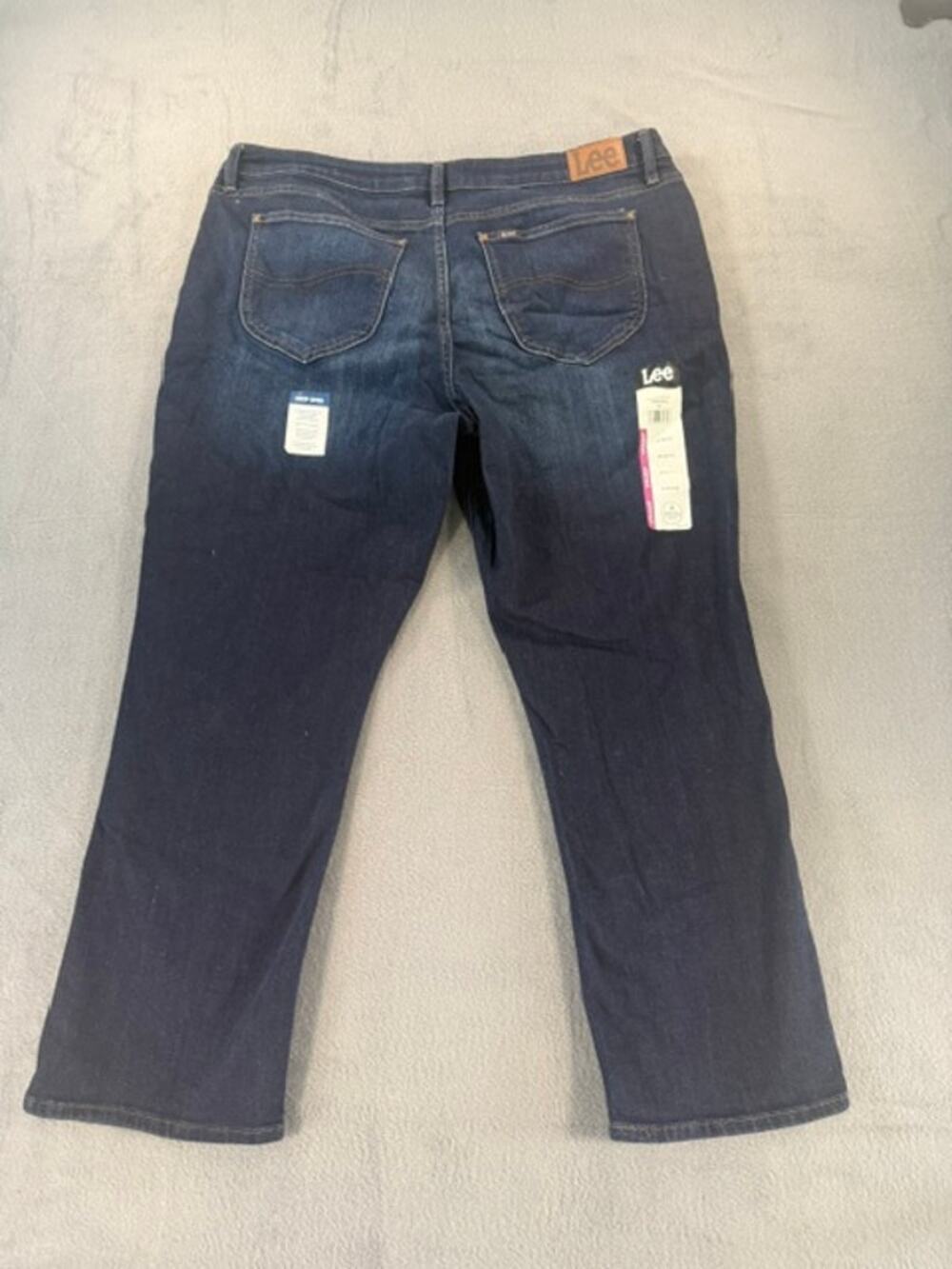 LEE STRAIGHT LEG JEANS